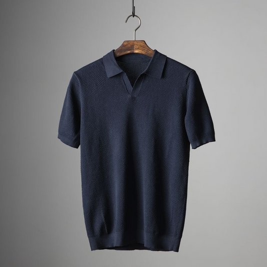 Men’s Short-Sleeved Knit Shirt with Collar